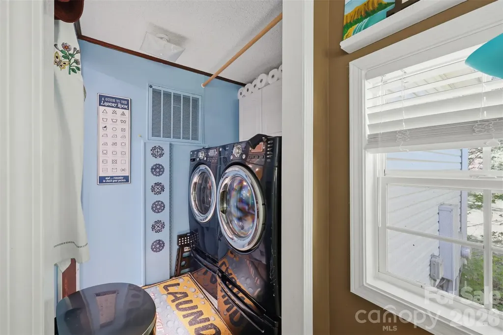 1604 Sugarfarm Road Catawba NC 28609