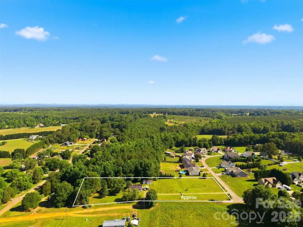 1604 Sugarfarm Road Catawba NC 28609
