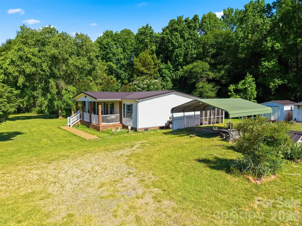 1604 Sugarfarm Road Catawba NC 28609
