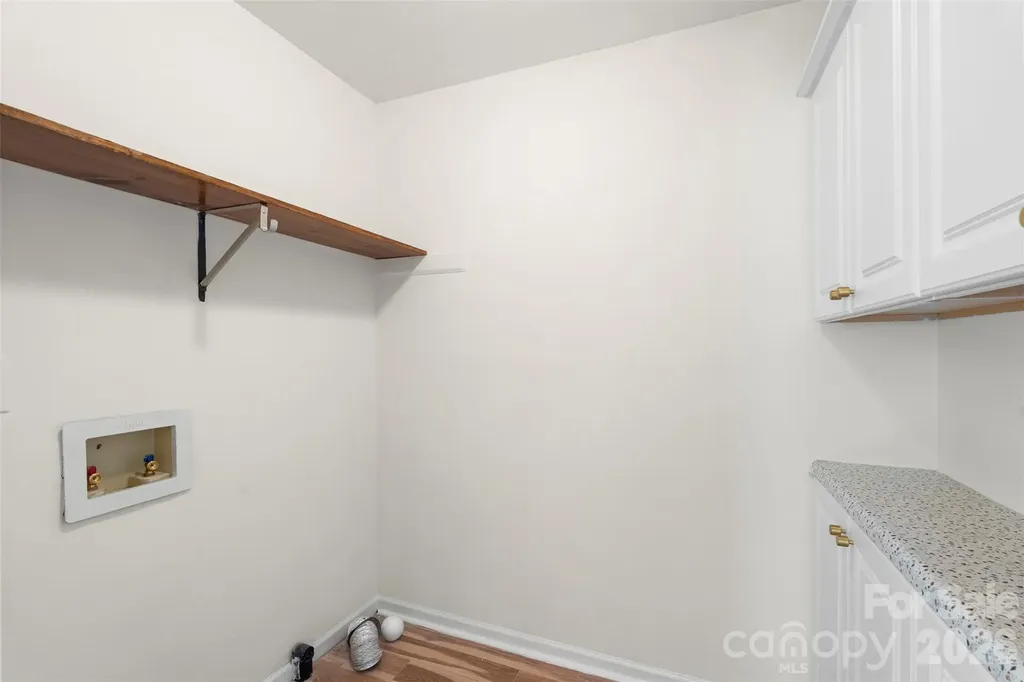 2201 Bow Brook Trail Matthews NC 28104