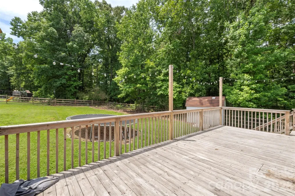 2201 Bow Brook Trail Matthews NC 28104