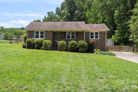 2201 Bow Brook Trail Matthews NC 28104