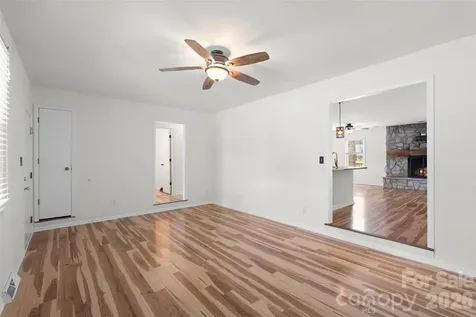 2201 Bow Brook Trail Matthews NC 28104