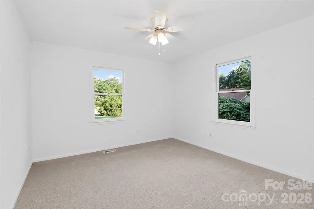 18032 Barnhardt Road Davidson NC 28036