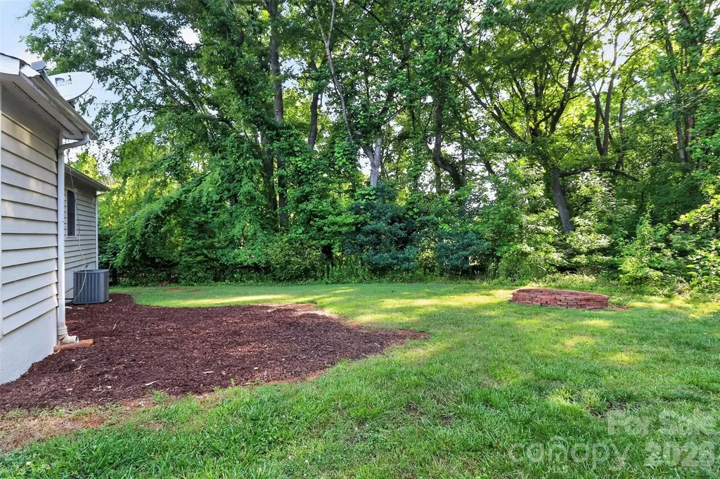 18032 Barnhardt Road Davidson NC 28036