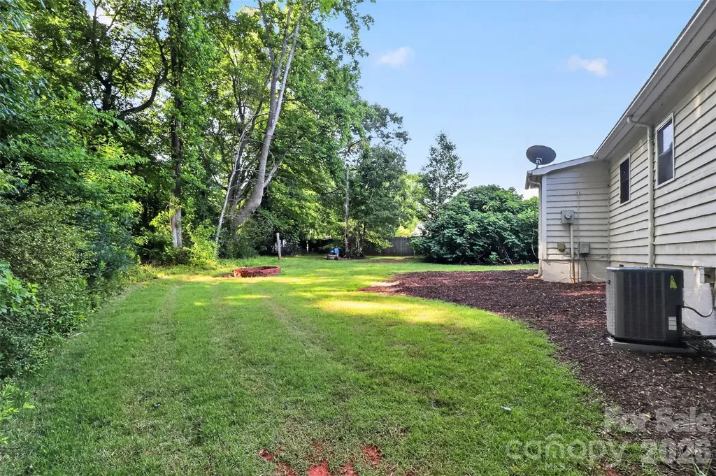 18032 Barnhardt Road Davidson NC 28036