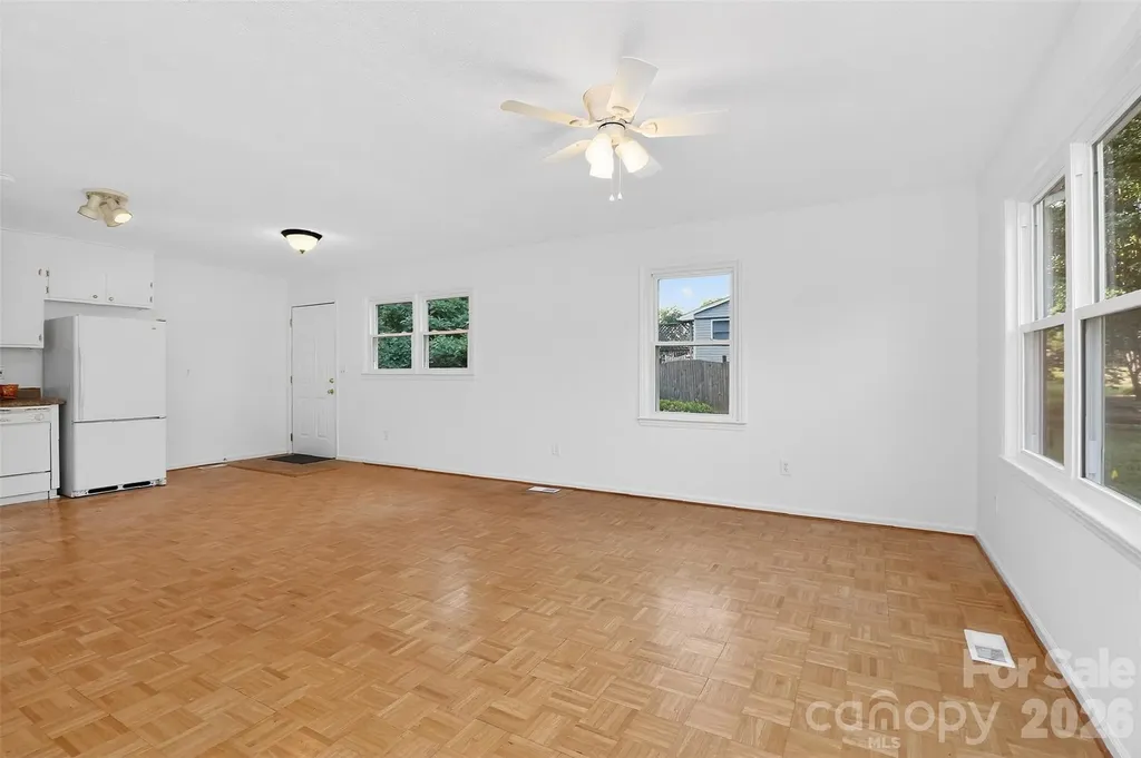 18032 Barnhardt Road Davidson NC 28036