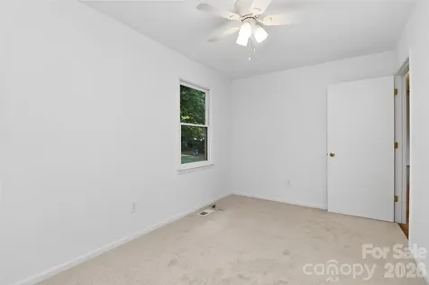 18032 Barnhardt Road Davidson NC 28036