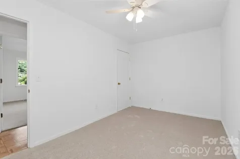 18032 Barnhardt Road Davidson NC 28036