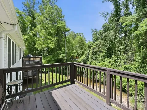 135 Ewarts Pond Road Hendersonville NC 28739