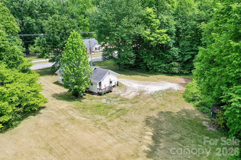 540 W Park Avenue Mooresville NC 28115