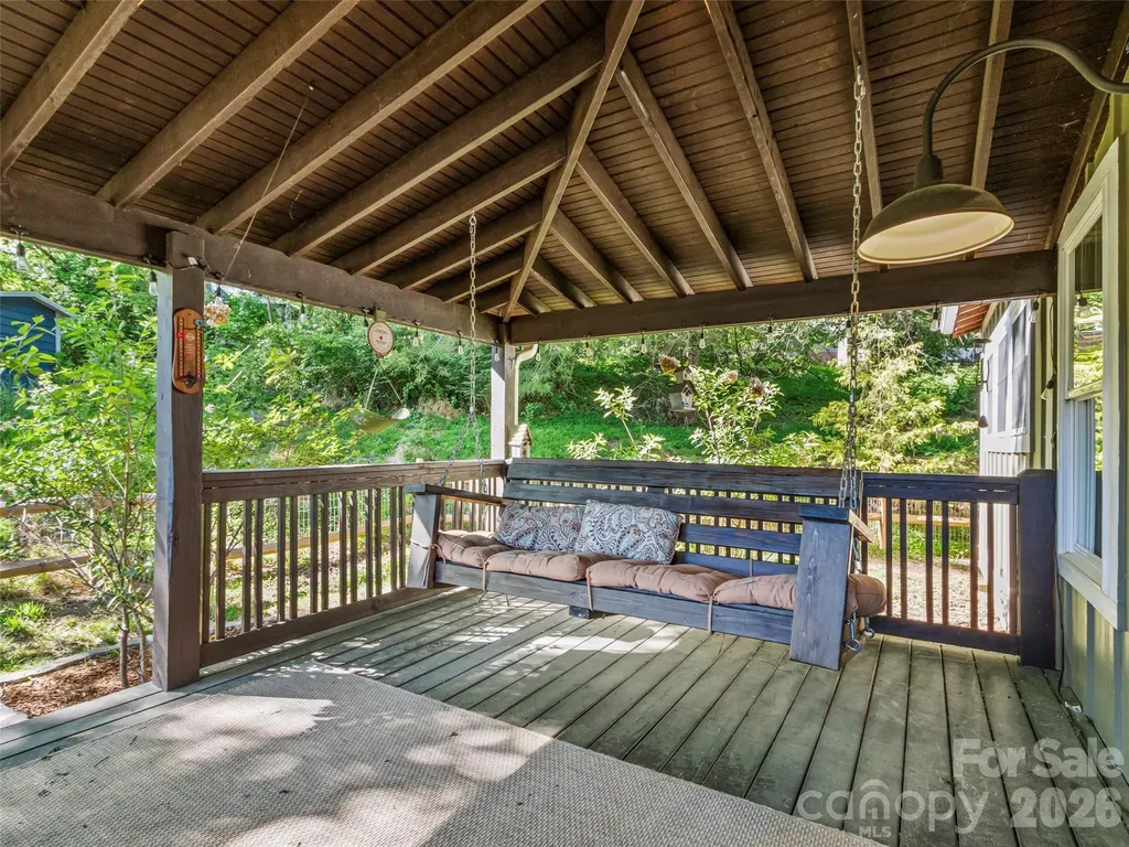 5 Fieldtop Lane Arden NC 28704