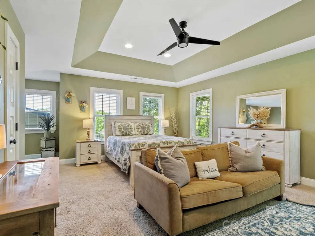 5 Fieldtop Lane Arden NC 28704