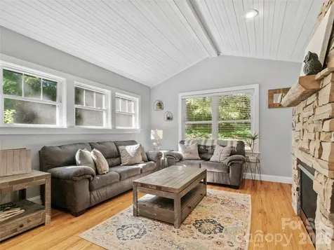 5 Fieldtop Lane Arden NC 28704
