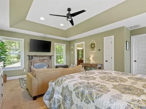 5 Fieldtop Lane Arden NC 28704