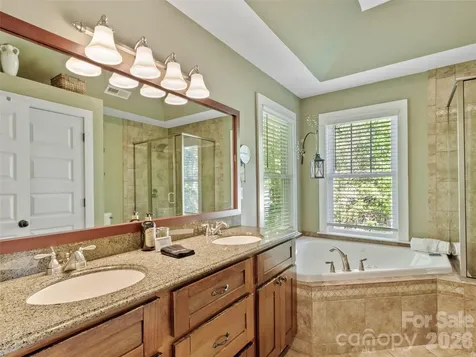 5 Fieldtop Lane Arden NC 28704