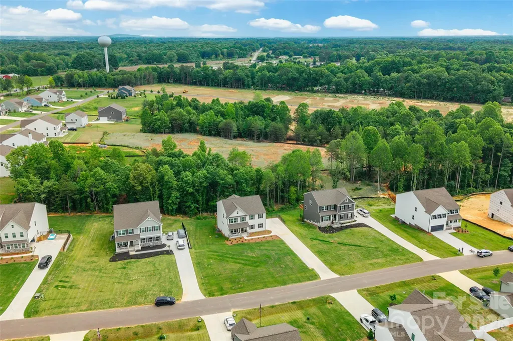 121 Tangle River Drive Statesville NC 28677