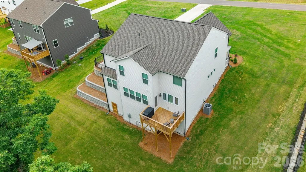 121 Tangle River Drive Statesville NC 28677