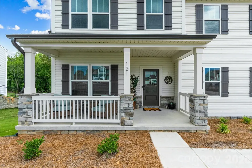 121 Tangle River Drive Statesville NC 28677