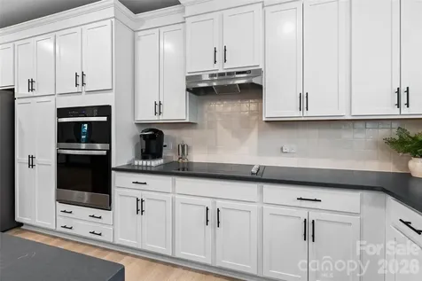 121 Tangle River Drive Statesville NC 28677