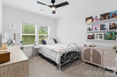 121 Tangle River Drive Statesville NC 28677