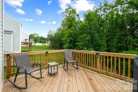 121 Tangle River Drive Statesville NC 28677