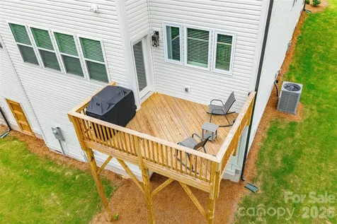 121 Tangle River Drive Statesville NC 28677