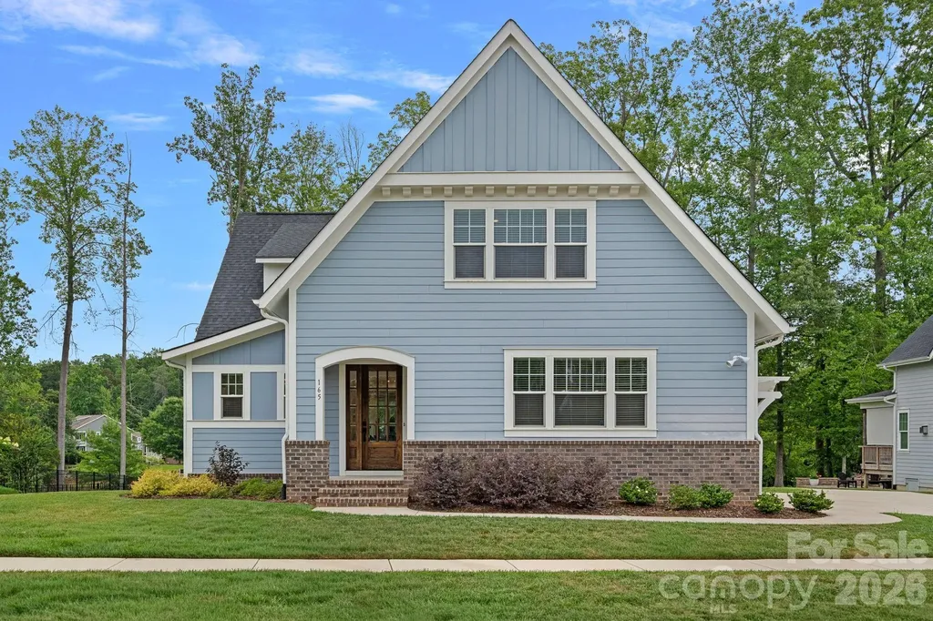 165 Little Indian Loop Mooresville NC 28117