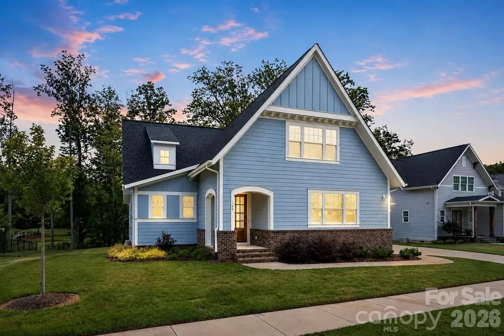 165 Little Indian Loop Mooresville NC 28117