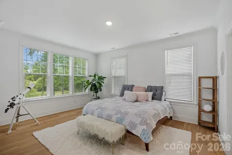 165 Little Indian Loop Mooresville NC 28117