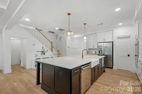 165 Little Indian Loop Mooresville NC 28117