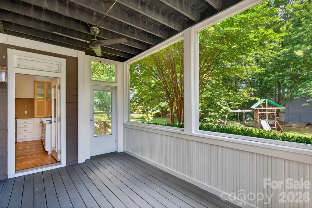 21313 Island Forest Drive Cornelius NC 28031