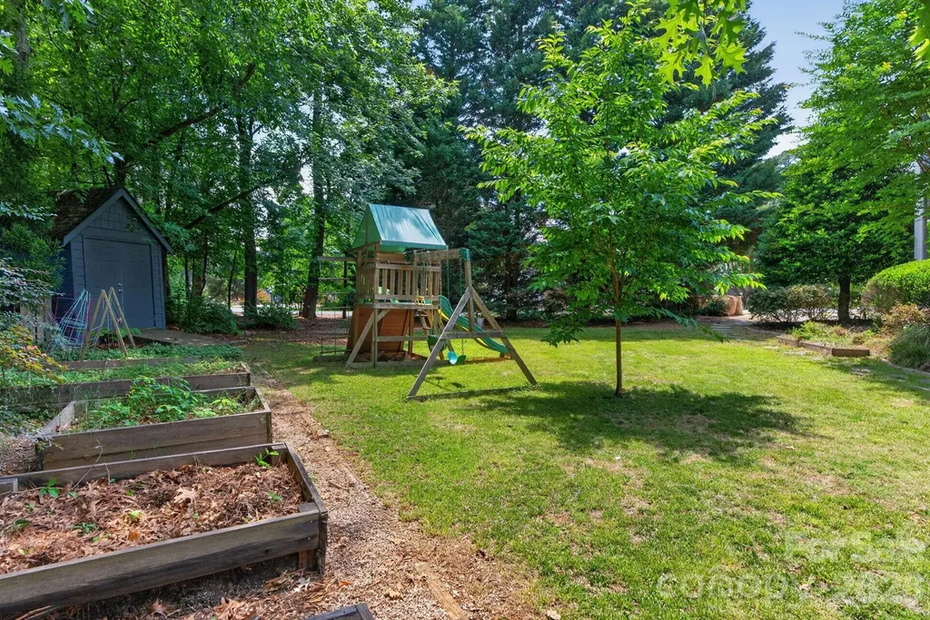21313 Island Forest Drive Cornelius NC 28031