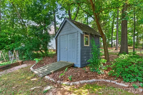 21313 Island Forest Drive Cornelius NC 28031