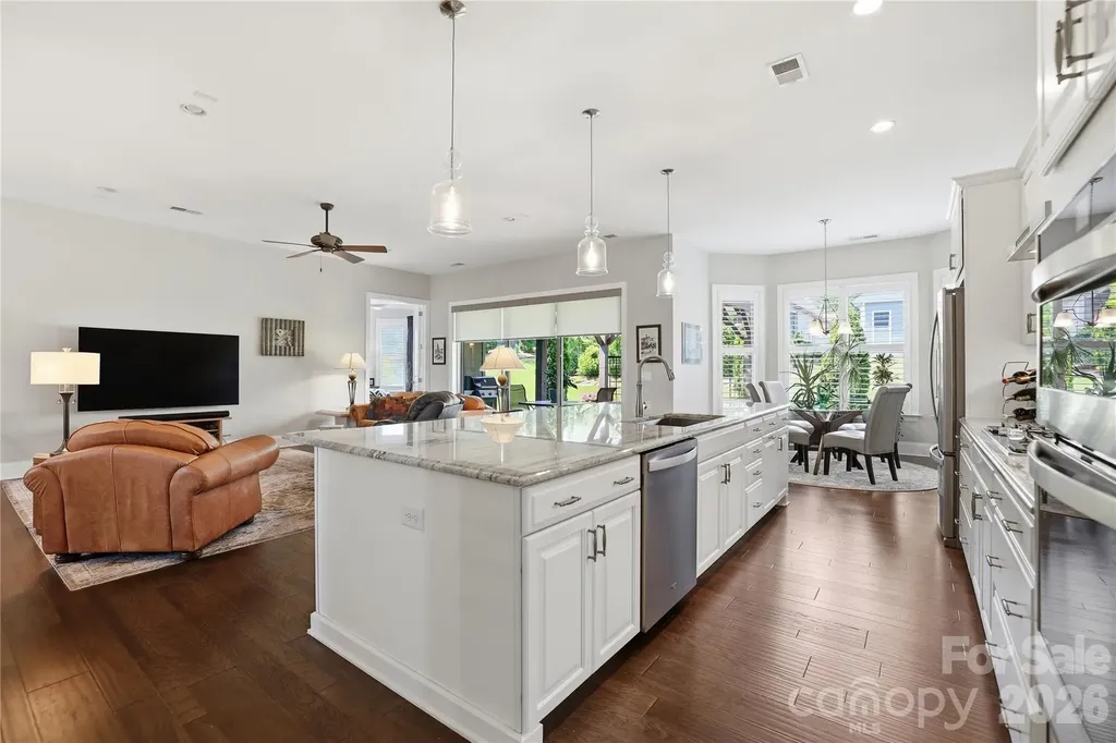 12014 Cove Court Charlotte NC 28278