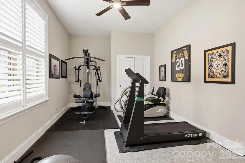 12014 Cove Court Charlotte NC 28278