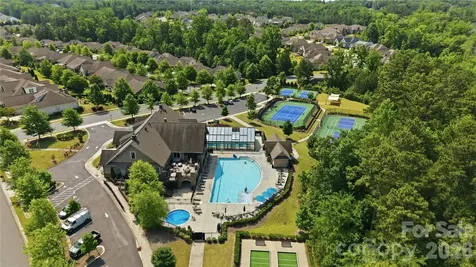 12014 Cove Court Charlotte NC 28278