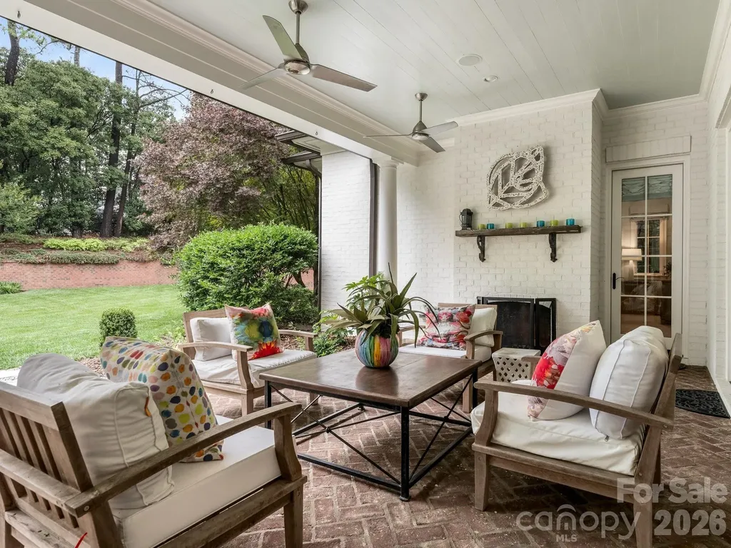 2946 Wheelock Road Charlotte NC 28211