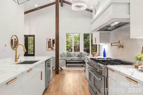 809 Crater Street Charlotte NC 28205
