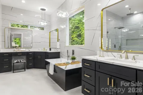 809 Crater Street Charlotte NC 28205