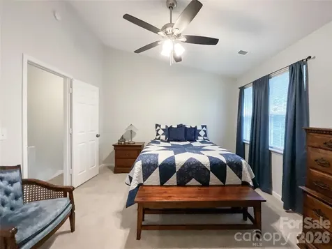 7841 Petrea Lane Charlotte NC 28227