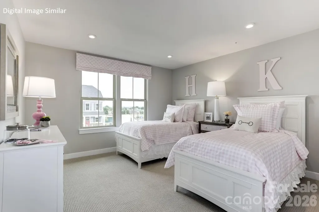 909 Heathway Drive Charlotte NC 28213