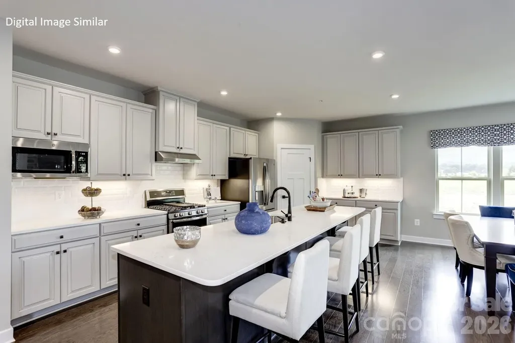 909 Heathway Drive Charlotte NC 28213