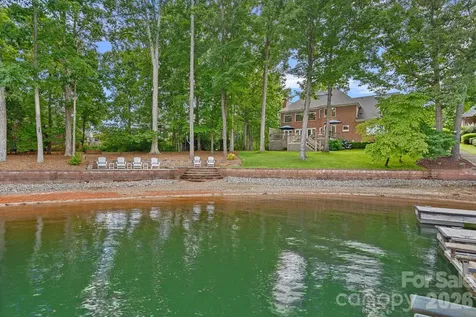 8160 Waterford Drive Stanley NC 28164