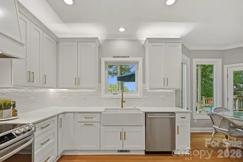 8160 Waterford Drive Stanley NC 28164