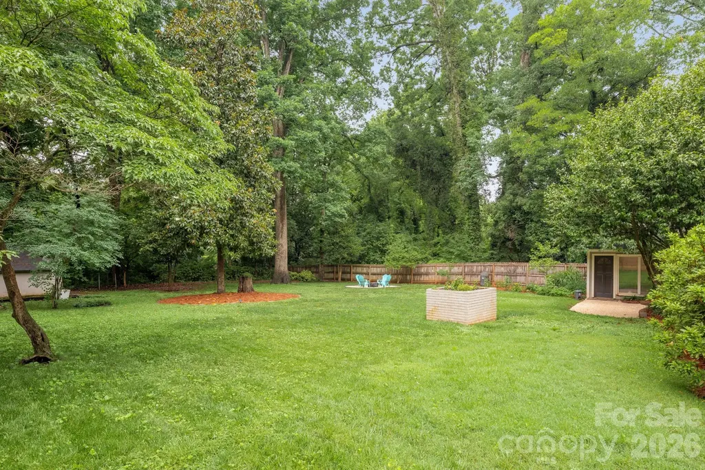 3227 Driftwood Drive Charlotte NC 28205