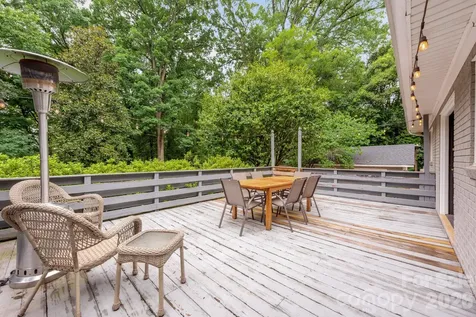 3227 Driftwood Drive Charlotte NC 28205