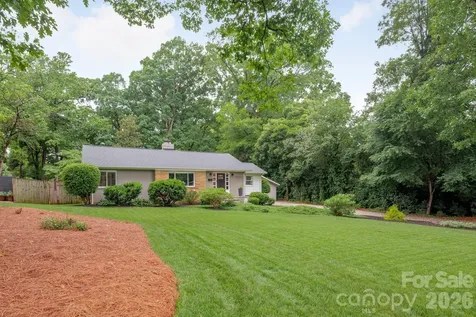 3227 Driftwood Drive Charlotte NC 28205