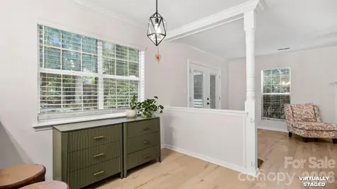 6901 Daerwood Place Charlotte NC 28215