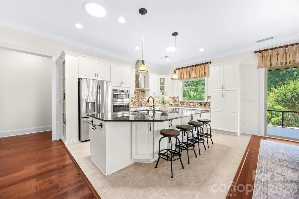 124 Chimney Rock Court Denver NC 28037